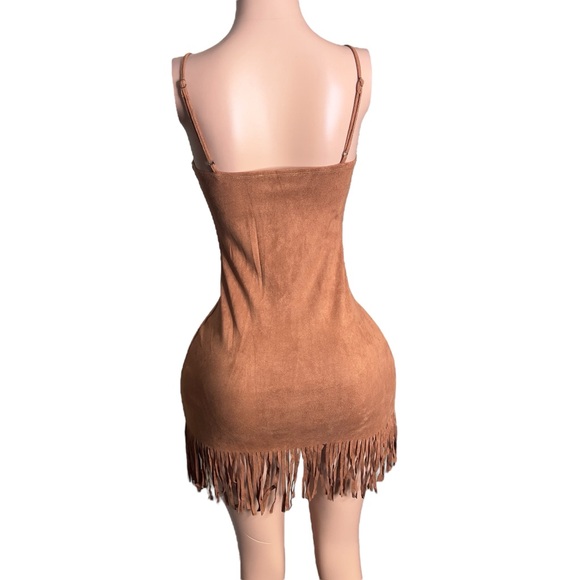 LIVE AUCTION ITEM - Picture 5 of 6